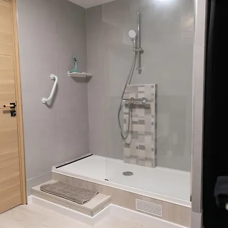 Apartmán Avec En Mezzanine *